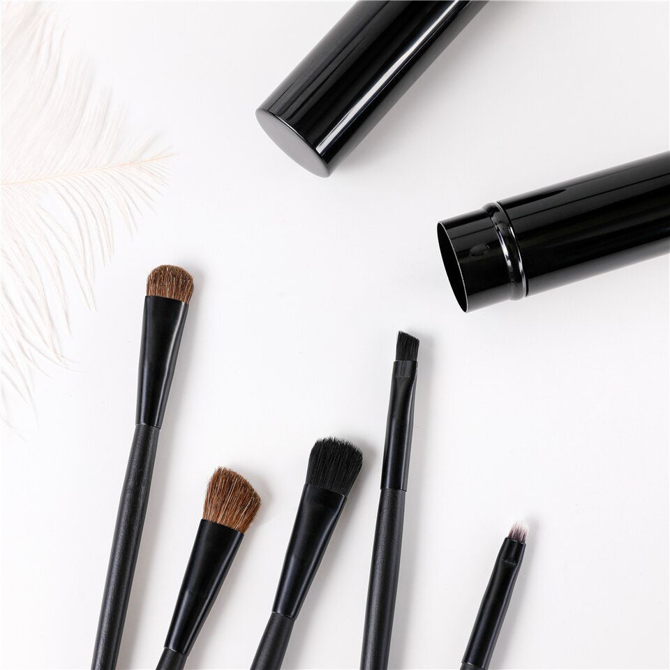 BBL 5pcs Travel Portable Mini Eye Makeup Brushes Set Smudge Eyeshadow Eyeliner Eyebrow Brush Lip Make Up Brush kit Professional BBL 5pcs Travel Portable Mini Eye Makeup Brushes Set Smudge Eyeshadow Eyeliner Eyebrow Brush Lip Make Up Brush kit Professional