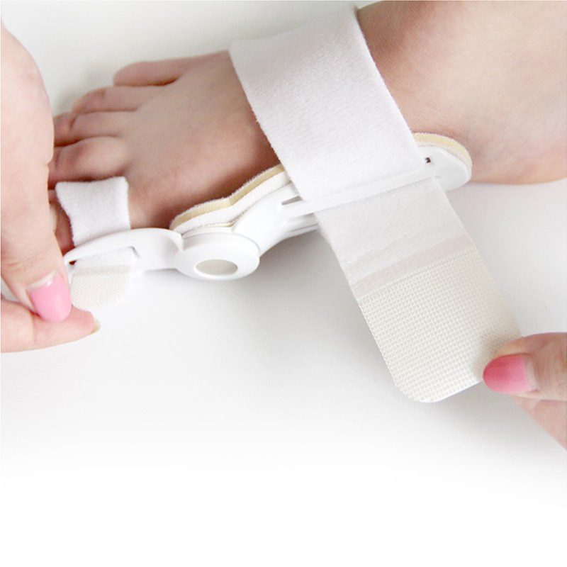 USA 2Pcs Toe Protector Feet Care Pedicure Tool Bunion Hallux Valgus Corrector Orthopedic Supplies Big Toe Splint Straightener USA 2Pcs Toe Protector Feet Care Pedicure Tool Bunion Hallux Valgus Corrector Orthopedic Supplies Big Toe Splint Straightener